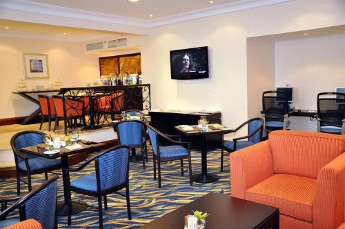 Sheraton Khalidiya Hotel Питание Photos