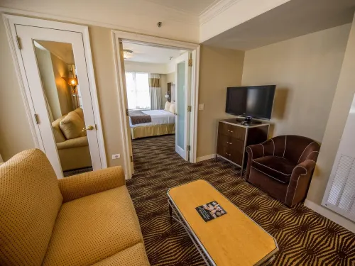 The New Yorker A Wyndham Hotel Photos