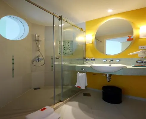 HARRIS Hotel & Conventions Festival Citylink Bandung Kamar Photos