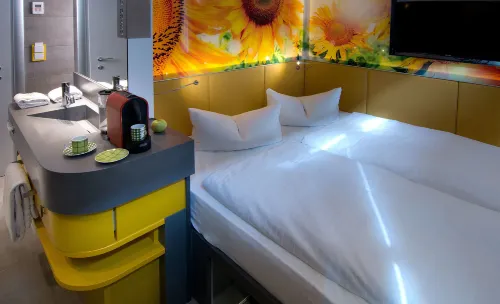Buddy Hotel Photos