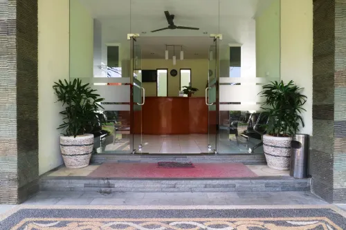 Teges Inn Kuta Public Areas Photos
