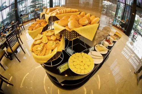 Halong Palace Hotel Restauration Photos