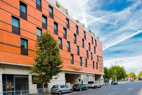 Courtyard Paris Arcueil Featured Photos