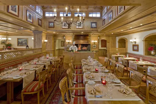 Mont Cervin Palace Restauration Photos