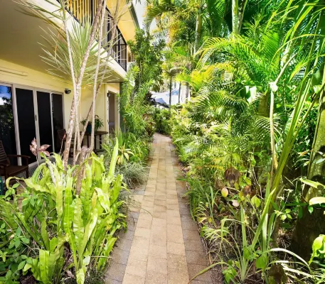 Mission Reef Resort Esterni Photos