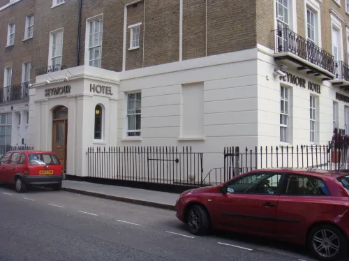 Seymour Hotel Near Hotel Photos