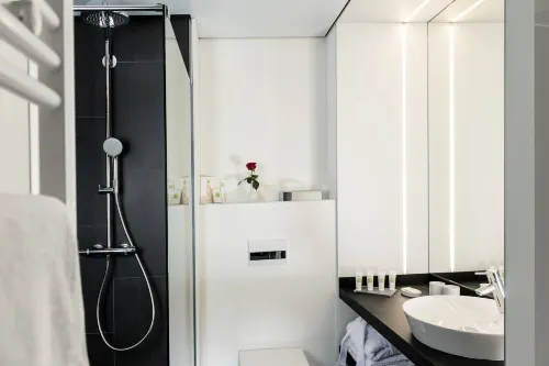 Airport Plaza Hotel Hamburg Rooms Photos
