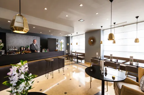 Holiday Inn Milan - Garibaldi Station, an IHG Hotel Da non perdere Photos