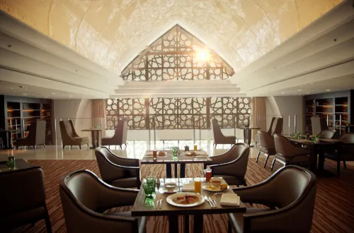 Bab Al Qasr Hotel Restauration Photos