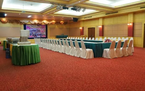 Surin Majestic Hotel Espaces Affaires Photos