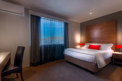 Crest on Barkly Hotel Featured Photos