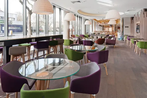 Hampton by Hilton London Waterloo Dining Photos