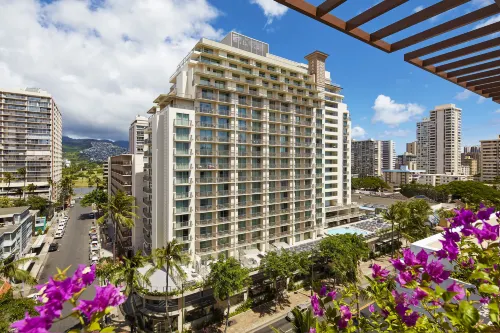 Hilton Garden Inn Waikiki Beach, Honolulu Featured Photos