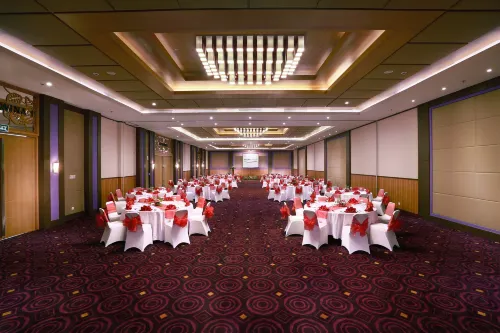 Aston Bojonegoro City Hotel Business Photos