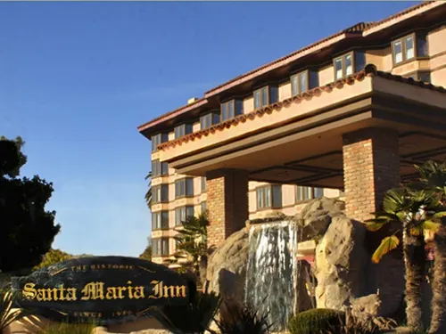Historic Santa Maria Inn Exterior Photos