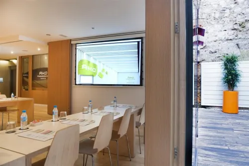 Ako Suites Hotel Espaces Affaires Photos