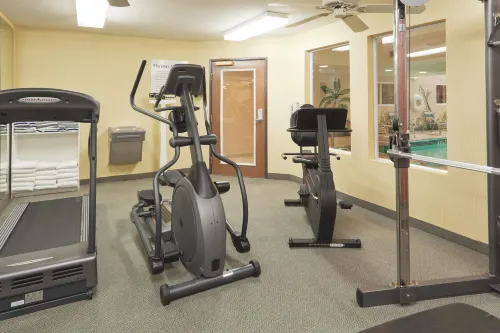 Holiday Inn Express & Suites Bishop Leisure & Recreation Photos