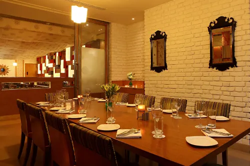 The Metropolitan Hotel & Spa New Delhi Business Photos