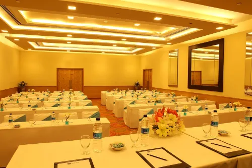 The Metropolitan Hotel & Spa New Delhi Business Photos