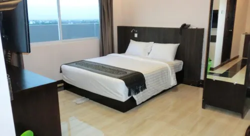 Hotel Yankin Rooms Photos