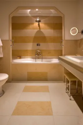 Grand Hotel Savoia Photos