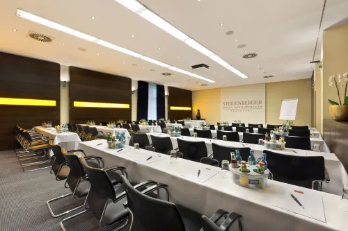 Metropolitan Hotel by Flemings Empfohlen Photos