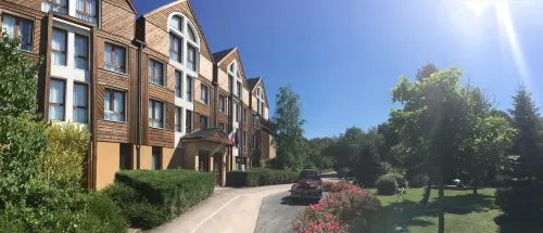 Domaine de la Forêt d'Orient - Logis Hôtel, Restaurant, Spa & Golf À proximité de l'hôtel Photos