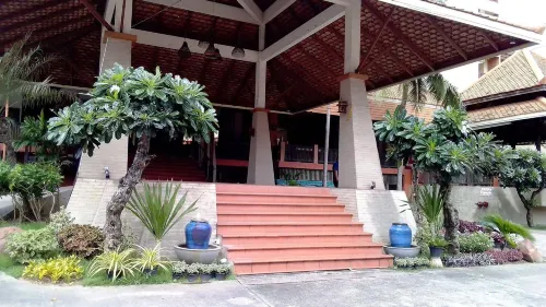 Phuphaya Resort Pattaya Ngoại thất Photos