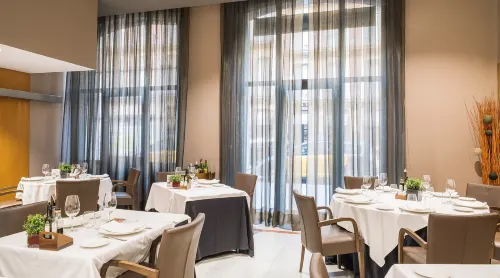 Catalonia Plaza Catalunya Dining Photos
