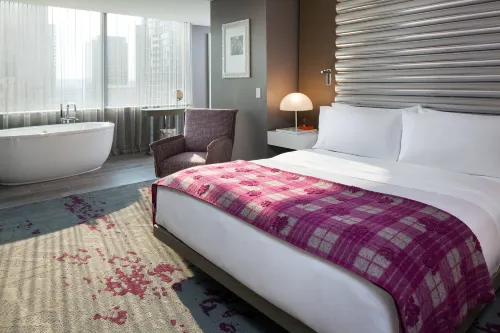 W Bellevue Rooms Photos