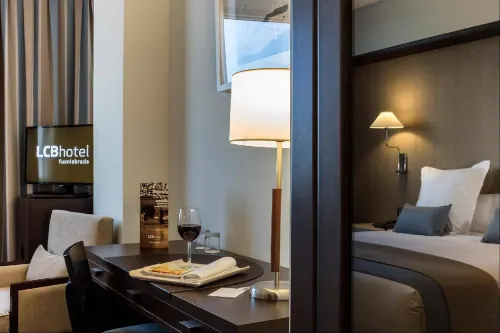 LCB Hotel Fuenlabrada Rooms Photos