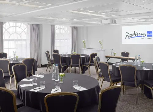 Radisson Blu Hotel Leeds City Centre Business Facilities Photos