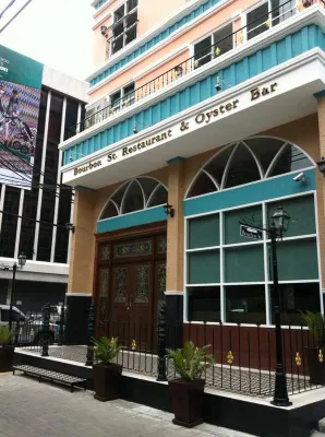 Bourbon St. Boutique Hotel Esterni Photos