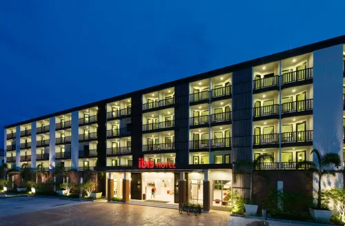 Ibis Phuket Patong Eksterior Photos