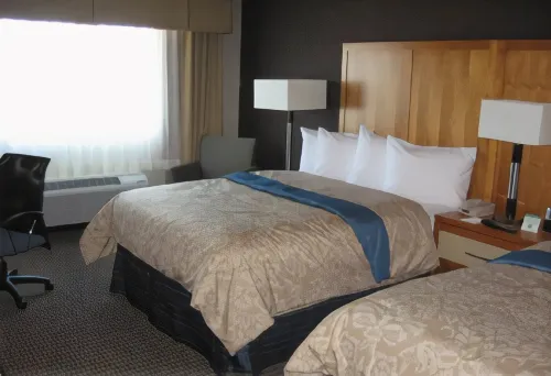 Best Western Plus Marina Gateway Hotel Photos