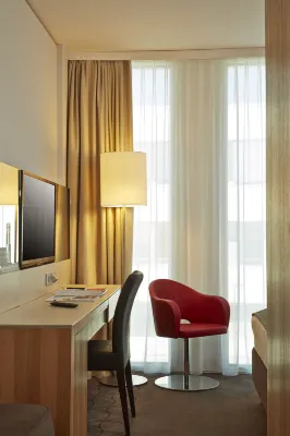H4 Hotel München Messe Zimmer Photos
