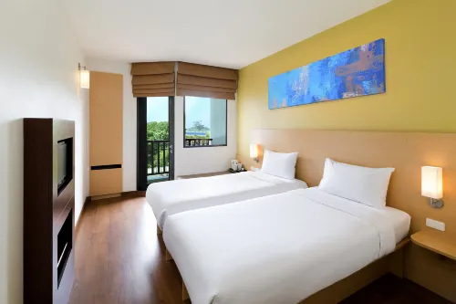 Ibis Phuket Kata Номера Photos