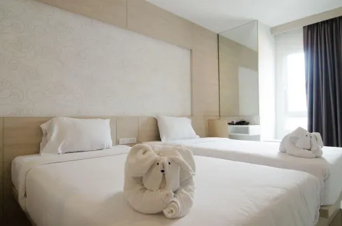Mirage Express Patong Phuket Hotel Номера Photos