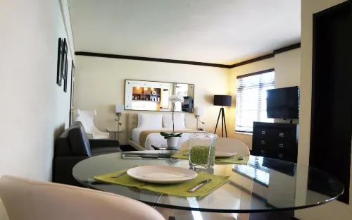 Lincoln Arms Suites Restauration Photos