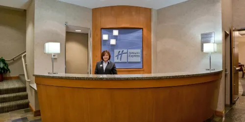 Holiday Inn Express Vancouver Airport-Richmond Public Areas Photos