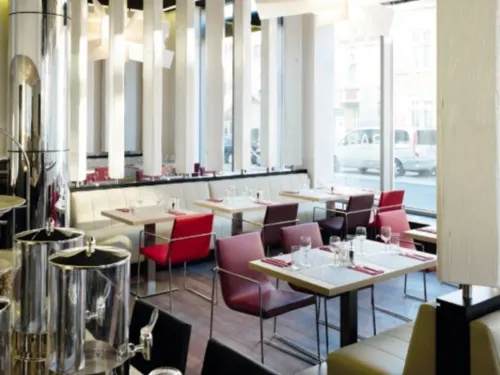 Park Inn by Radisson Leuven Dining Photos