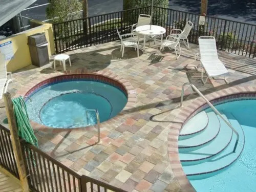 Days Inn by Wyndham Sarasota I-75 Thư giãn & Giải trí Photos