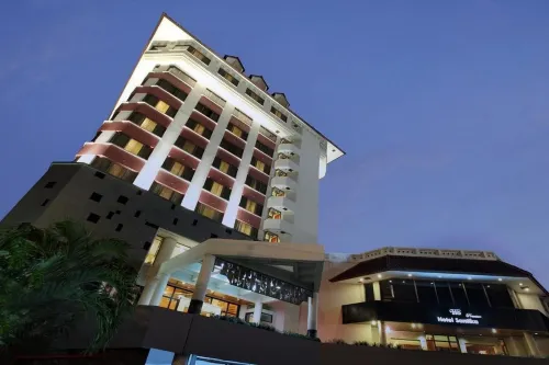 Hotel Santika Premiere Semarang Extérieur Photos