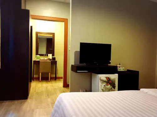 Hua Hin White Sand Photos