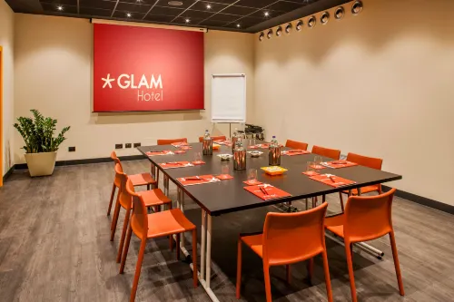 Glam Milano Business Facilities Photos