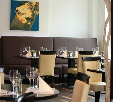 Best Western Plus Amedia Art Salzburg Restauration Photos