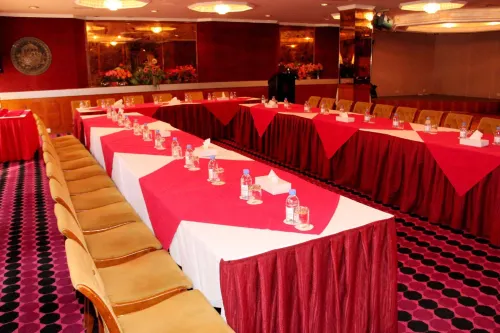 Oriental Palace Hotel Espaces Affaires Photos