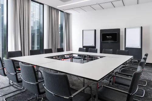 Airport Plaza Hotel Hamburg Business Facilities Photos