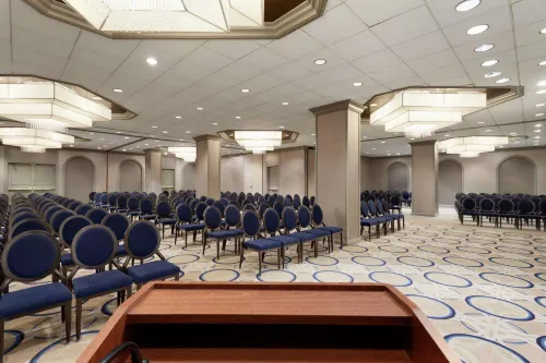 DoubleTree by Hilton Newark Penn Station Espaces Affaires Photos