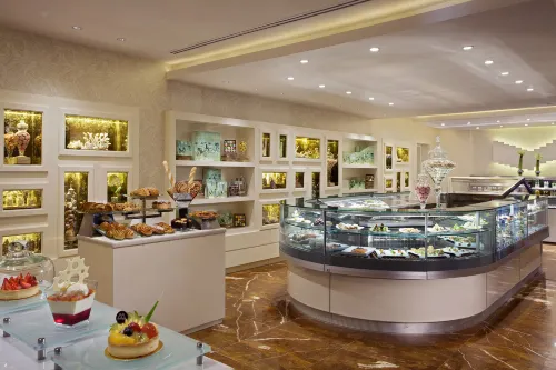 The Mulia Bali Restauranger Photos